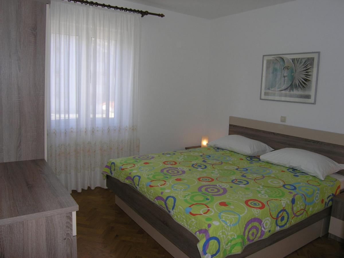 Apartments Biljana For Relaxing Holidays In Baska Kültér fotó
