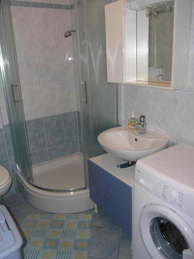 Apartments Biljana For Relaxing Holidays In Baska Kültér fotó
